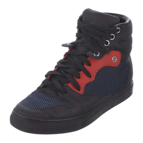 Balenciaga Leather Wedge Sneakers
Women's Size: 6 - Picture 2 of 5